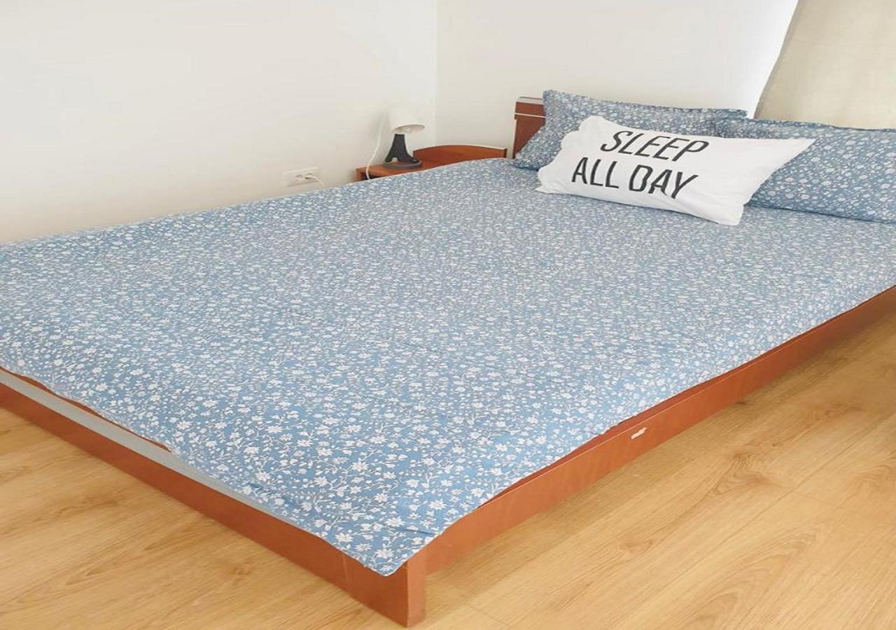 דירות בראשוב Segovia Apartament 2 מראה חיצוני תמונה